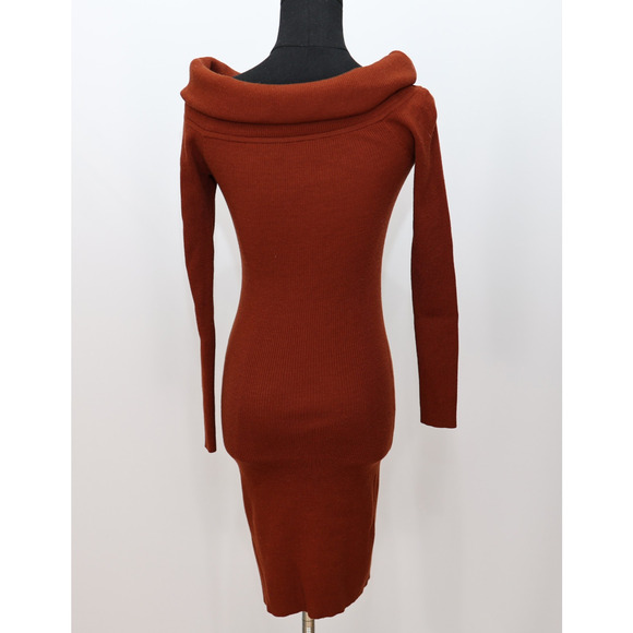 A5 Auth WILFRED Burnt Rust Ribbed Off Shoulder Sweater Midi Dress Size XS - Picture 4 of 7